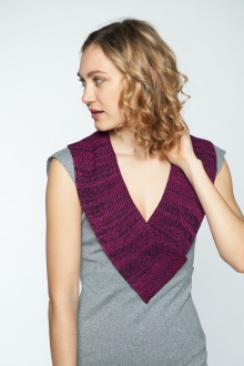 Jerseykleid schwarz mit abnehmbarem Strickkragen 